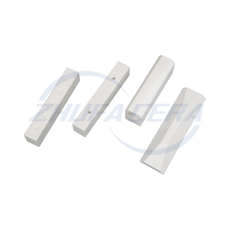 Ceramiczne elementy konstrukcyjne z tlenku glinu