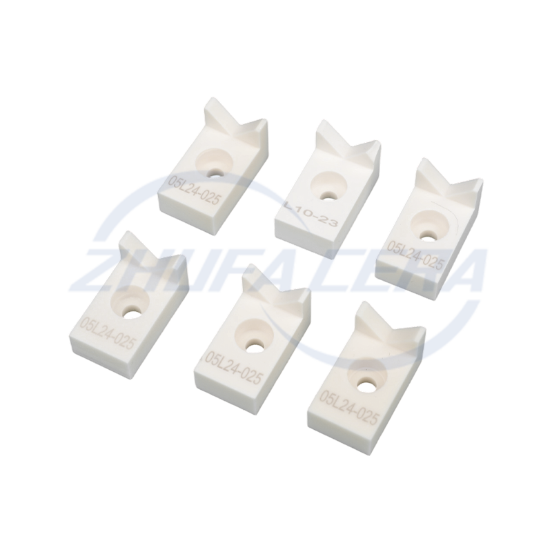 Blok ceramiczny w kształcie litery V z tlenku glinu